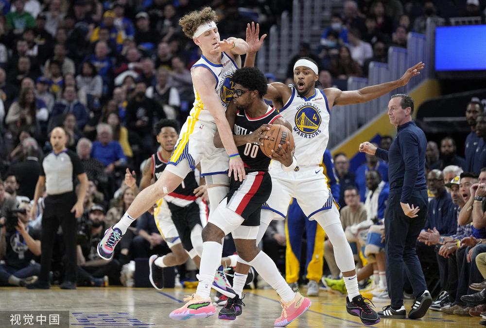 功拿下小鸟 功拿下小鸟