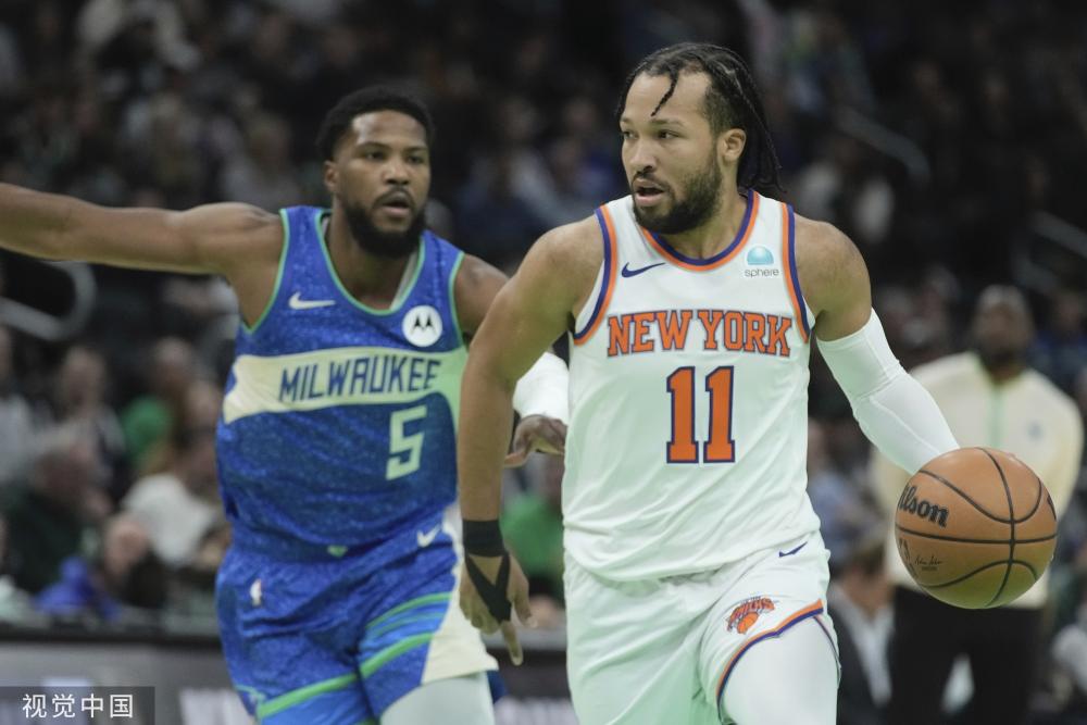 他以顽强的 他以顽强的